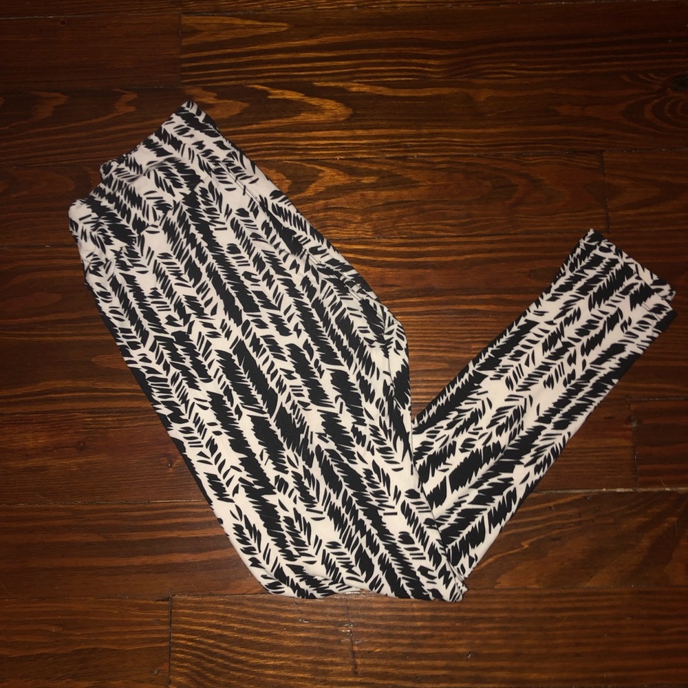 LulaRoe OS Leggings